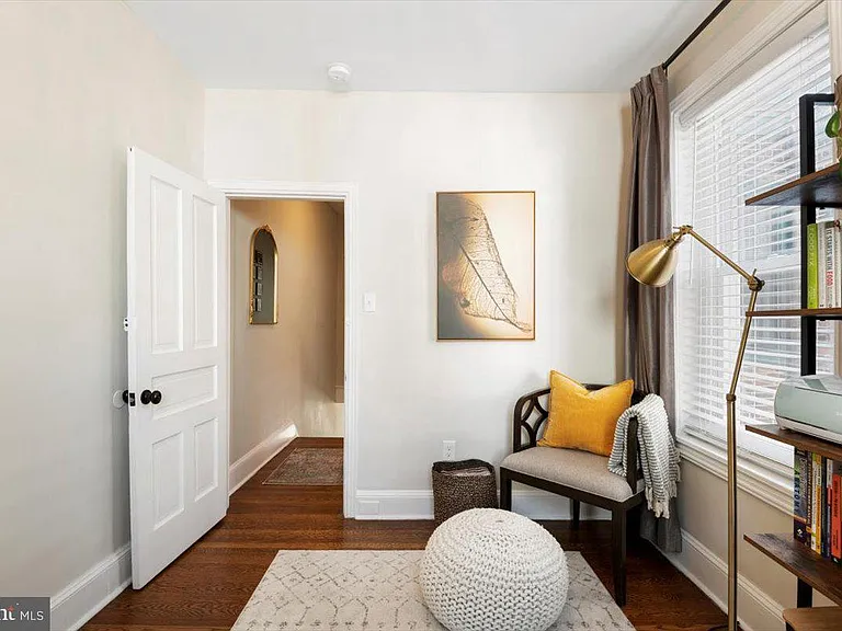 623 Miller St — Photo 26