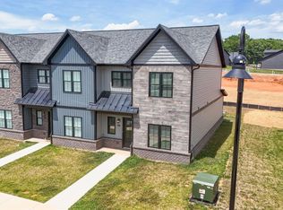 90 Luke Ct, Rustburg, VA 24588