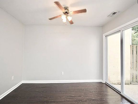 5th image of 5964 Buckminister Ln