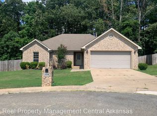 236 Autumnwood Dr, Benton, AR 72015