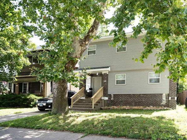 1208 N Frink St, Peoria, IL 61606