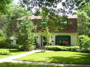 253 Hickory St, Frankfort, IL
