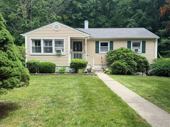 116 Chestnut Ridge Road, Mahopac, NY 10541
