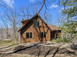 1324 Timber Terra Rd, Ballwin, MO 63021
