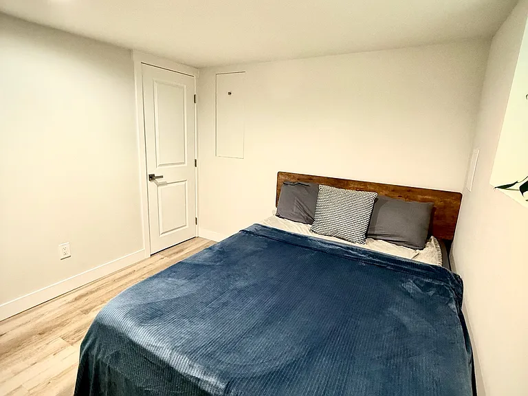 9746 Phinney Ave N #2 — Photo 9