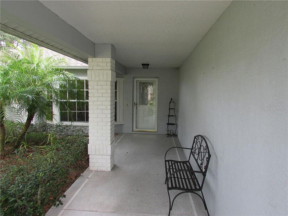 2nd image of 9540 Springmeadow Dr