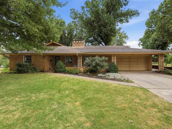 2215 W 3rd Ave, Stillwater, OK 74074