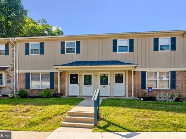 68 Shannon Dr, North Wales, PA 19454