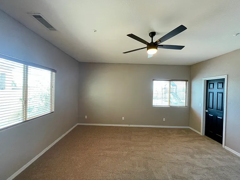 4138 N 298th Ln — Photo 12