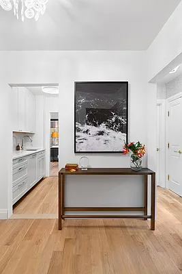 Sold by Compass | media 23