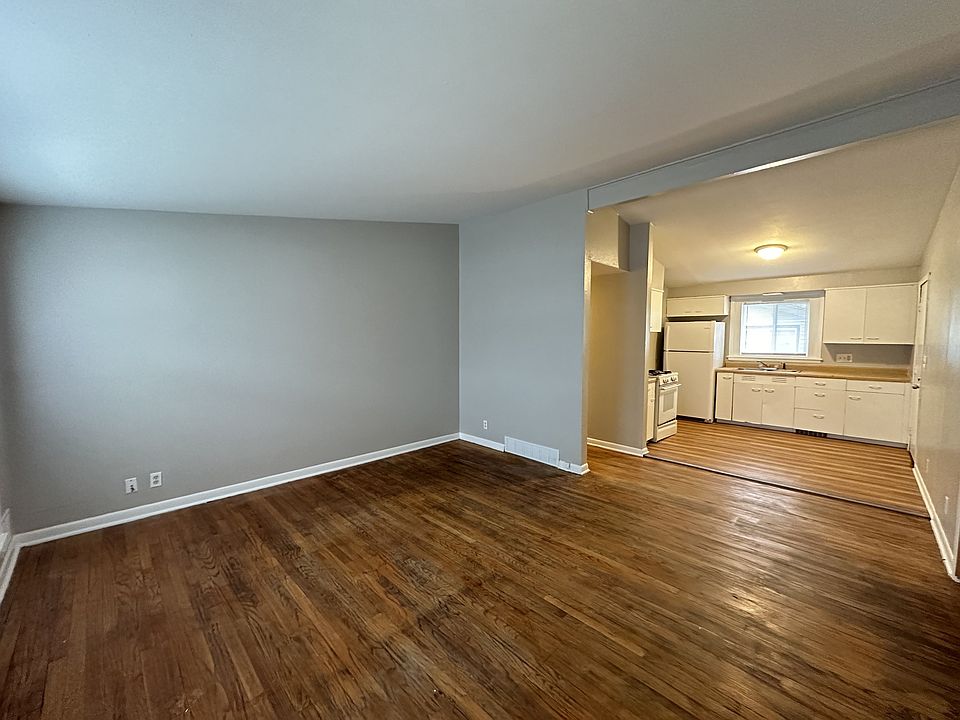 1st image of 1913 Montague St #11377376