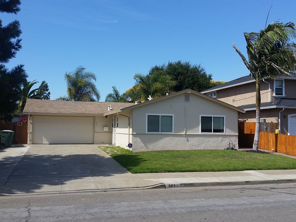 1st image of 141 Tamarack Dr