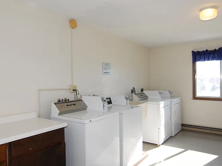 818 Southland Lane — Photo 5