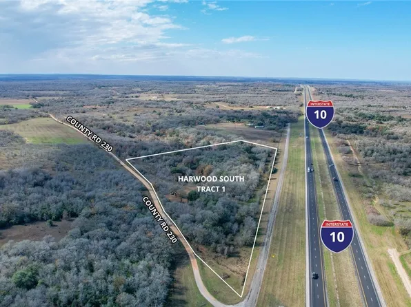 1 County Road 230 N, Harwood, TX 78632