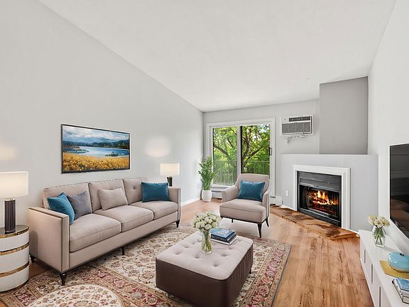 3rd image of 3425 Golfview Dr APT 308