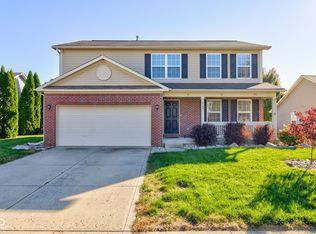 267 School House Dr, Greenfield, IN 46140