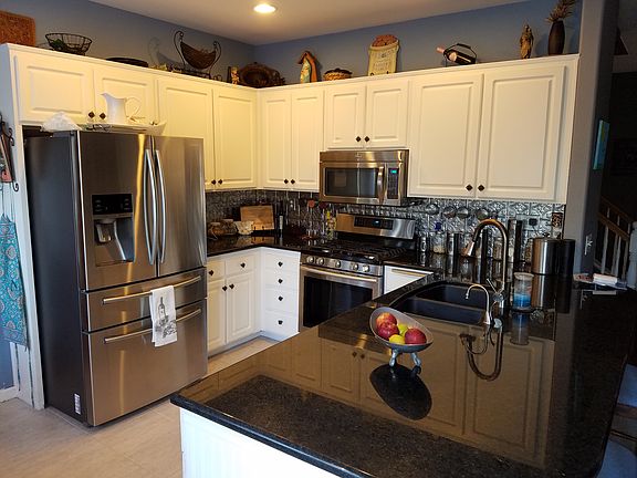 3rd image of 731 Pebble Beach Dr