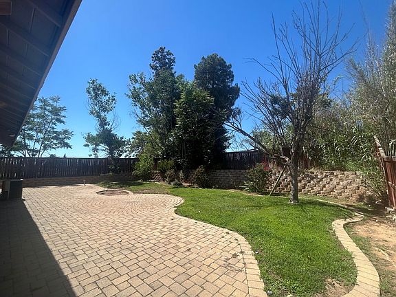 2nd image of 34400 Glenwood Dr