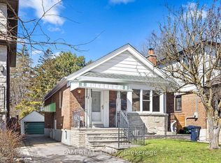 42 Parklea Dr, Toronto, ON M4G 2J6