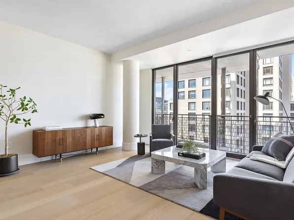 100 Vandam St #12B, New York, NY 10013