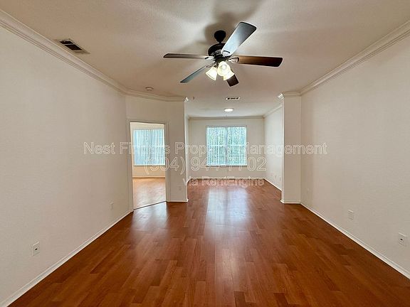4th image of 13810 Sutton Park Dr N APT 1018