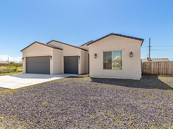 3rd image of 5755 E SHADOW Lane