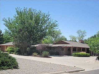 1st image of 2710 Chrysler Dr