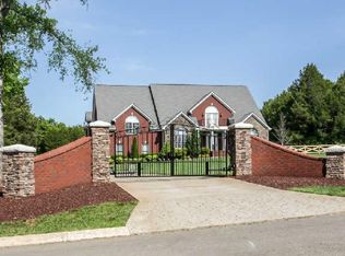 3922 Lakebrook Dr, Murfreesboro, TN 37130