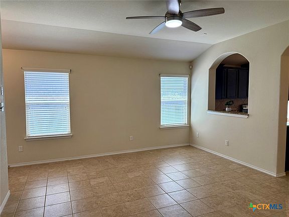 5th image of 5402 Katy Creek Ln