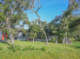 209 Oak St, Rockport, TX 78382