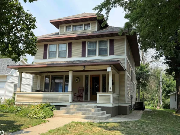 203 Locust St, Rolfe, IA 50581