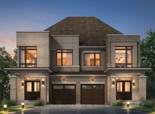 10 Hinkson St, Whitby, ON L1P 0N7