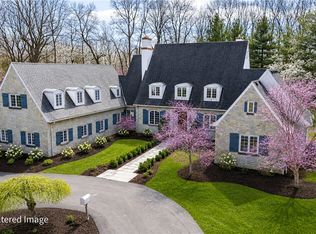 509 Allens Creek Rd, Rochester, NY 14618