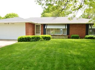 1312 N Greenbriar Rd, Muncie, IN 47304