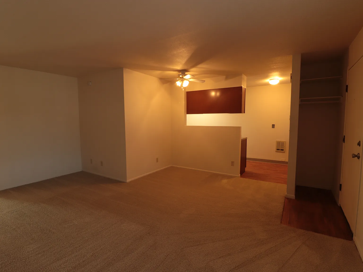 Raleigh Firs Apartments — Photo 4