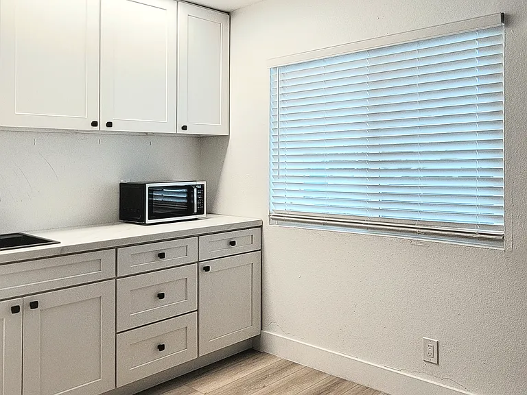 5122 Dunbar Dr #D1 — Photo 3