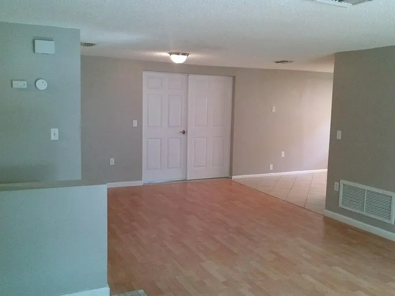 9400 Gray Fox Ln — Photo 5