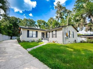 535 W Division St, Deland, FL 32720