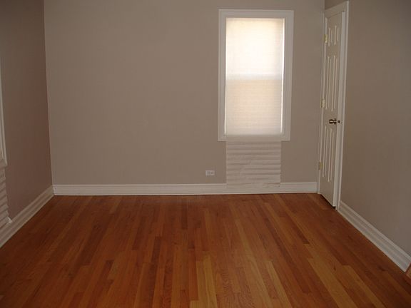 5th image of 10547 S Kedzie Ave