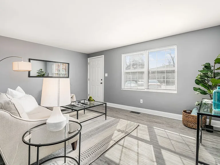 Courtyard Townhomes — Photo 16