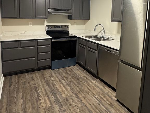3rd image of 1825 Saint Julian Pl APT 17E