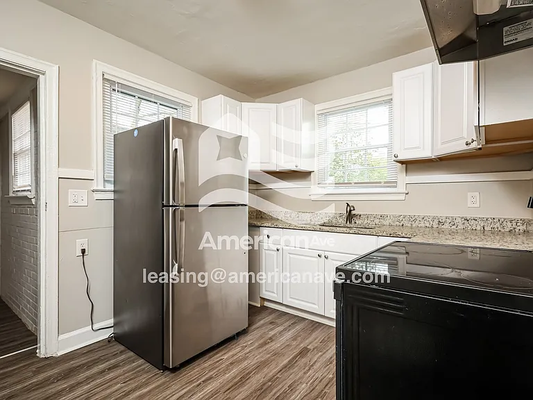 566449_008_wm_-_kitchen_13556994.jpg