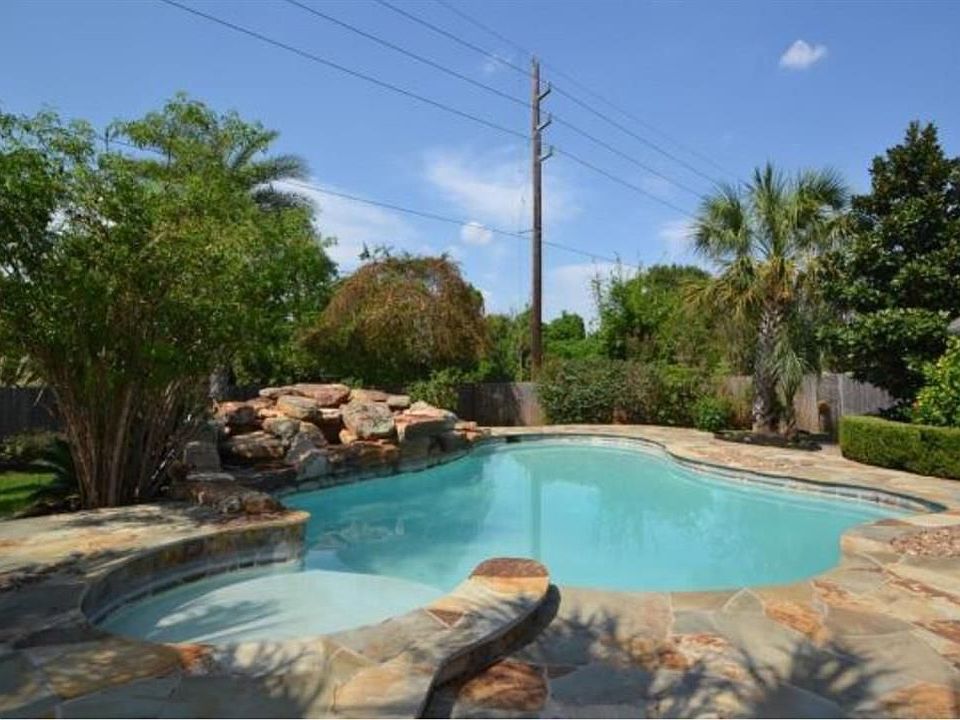1st image of 5014 Plantation Colony Dr