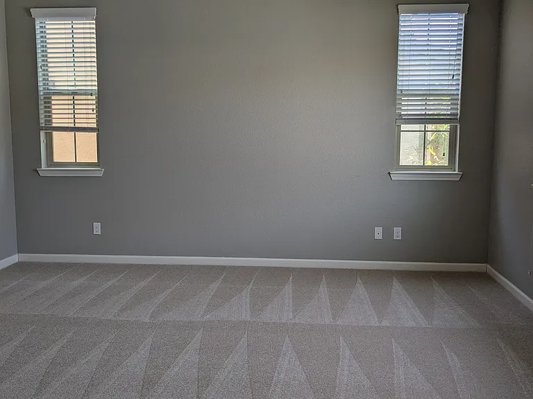 6011 Terra Ln — Photo 9