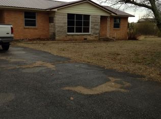 1111 County Road 261, Town Creek, AL 35672