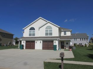 1131 Lawson St, Washington, IL 61571