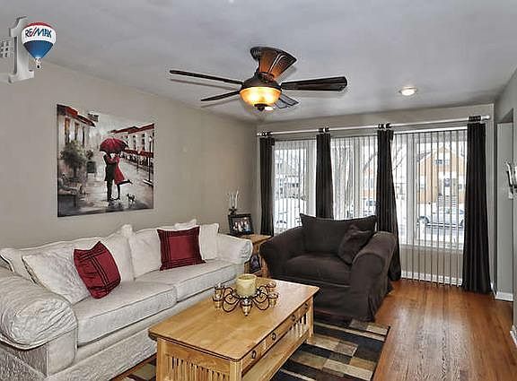 2nd image of 4526 N Laporte Ave