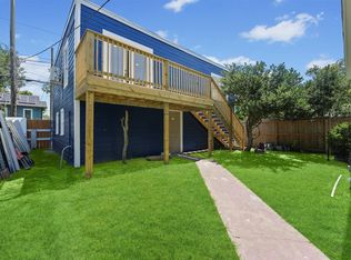 3811 Avenue N 1/2, Galveston, TX 77550
