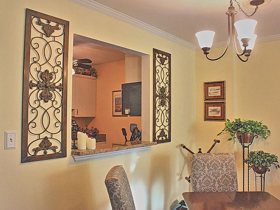 4th image of 289 Essex St APT 205
