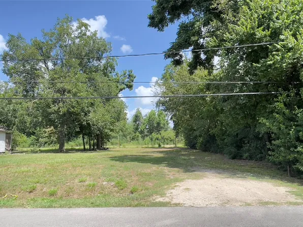 2200 Hampton St, Houston, TX 77088